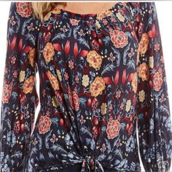 Democracy Tops - Democracy Floral Print | Scoop Neck | Tie Front
